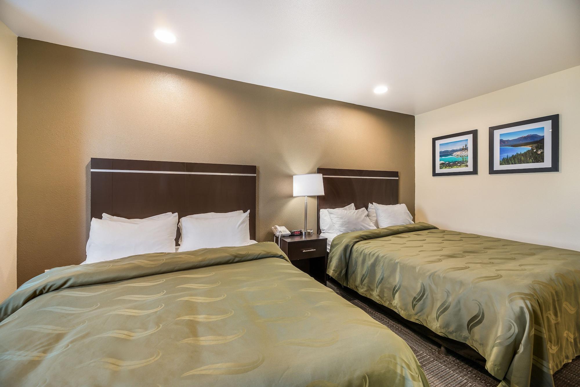 Quality Inn & Suites Near Nas ファロン エクステリア 写真